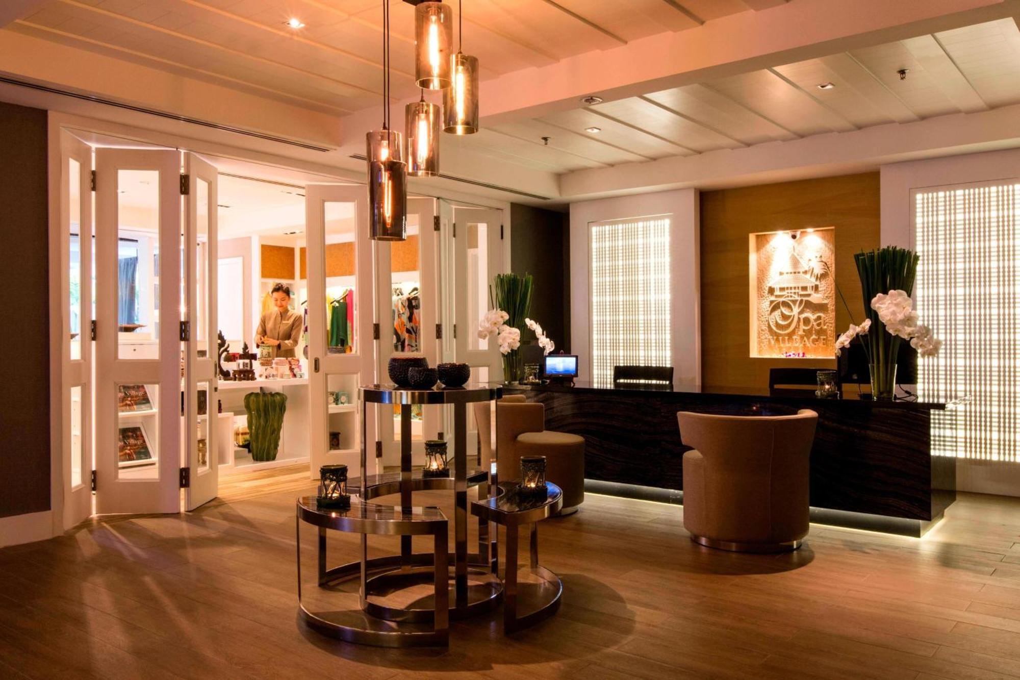 The Ritz-carlton, Hotel 5*