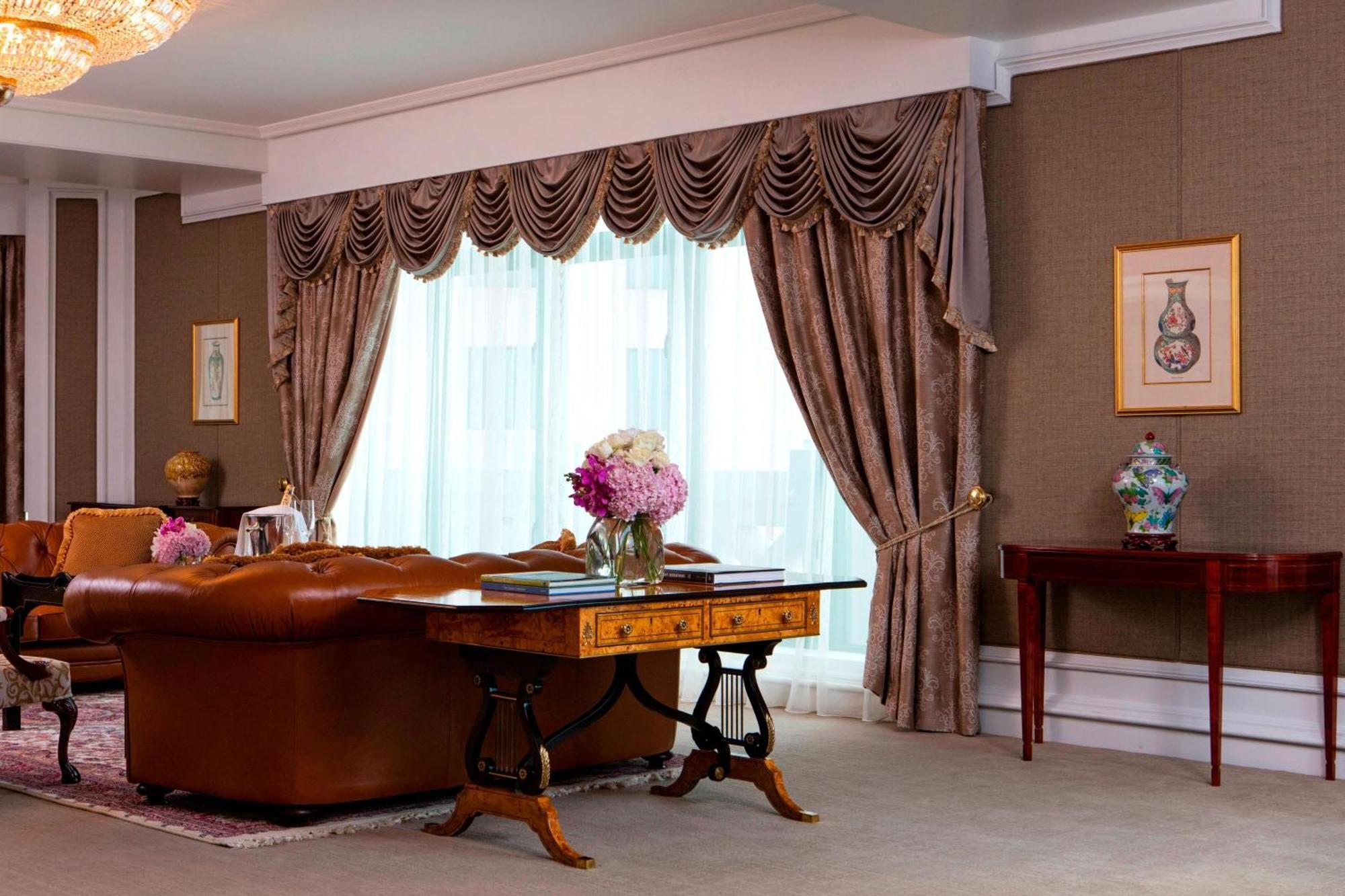 The Ritz-carlton, 5*
